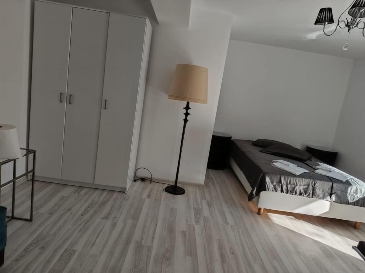 Hotel Viv Rosetti Iasi Esterno foto